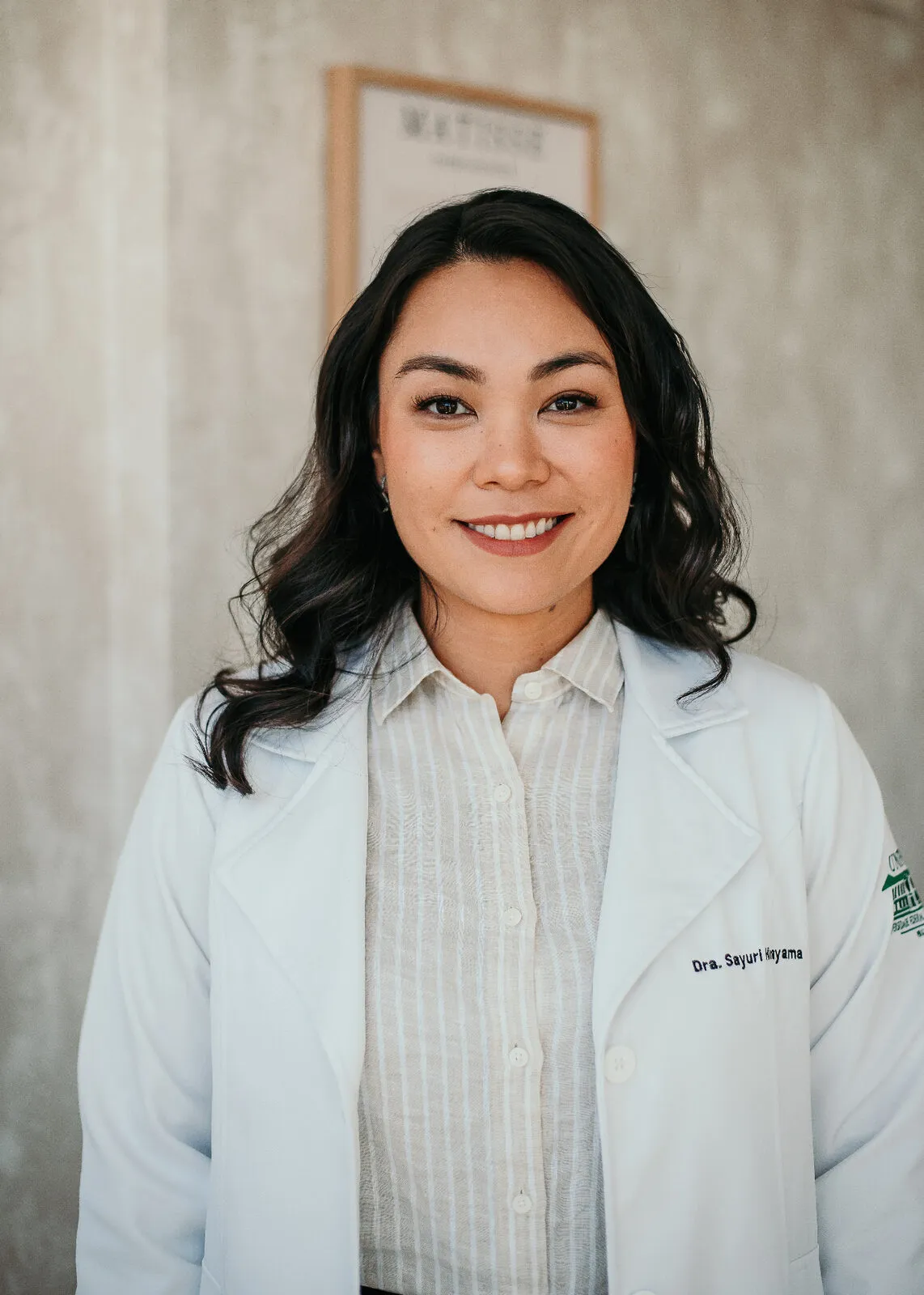 Dra. Sayuri Hirayama, neurologista e médica do sono, em seu consultório em São José dos Campos